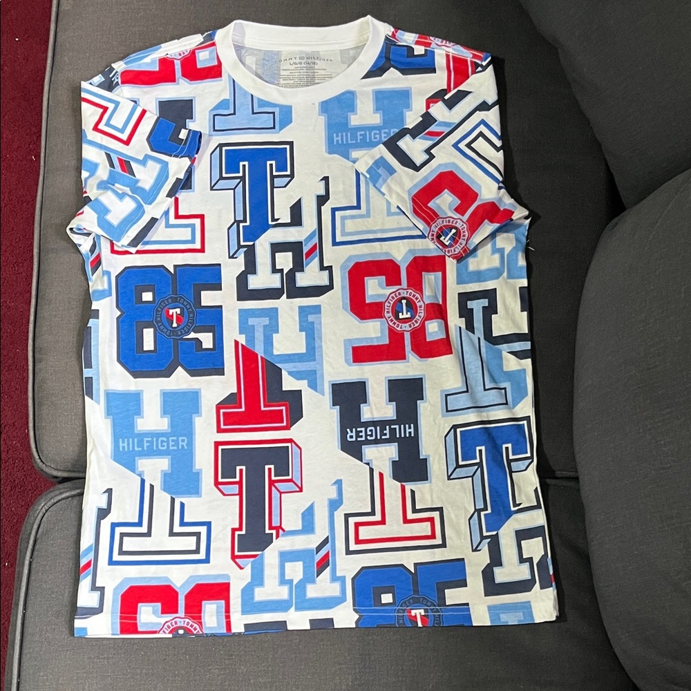 Tommy Hilfiger Kids Graphic T-Shirt - Red, Blue, White. Size L (14-16). NEW